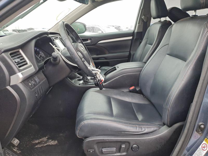 Photo 7 from auction – 2017 TOYOTA HIGHLANDER with VIN 5TDJZRFH0HS522230