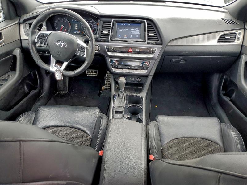 Photo 8 from auction – 2019 HYUNDAI SONATA LIM with VIN 5NPE34AF2KH812882
