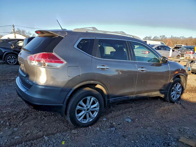 Photo 3 from auction – 2015 NISSAN ROGUE S with VIN 5N1AT2MV2FC880344