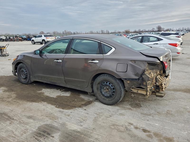 Photo 2 from auction – 2018 NISSAN ALTIMA with VIN 1N4AL3AP4GN370881