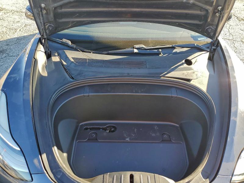 Photo 11 from auction – 2019 TESLA MODEL 3 with VIN 5YJ3E1EB9KF437014
