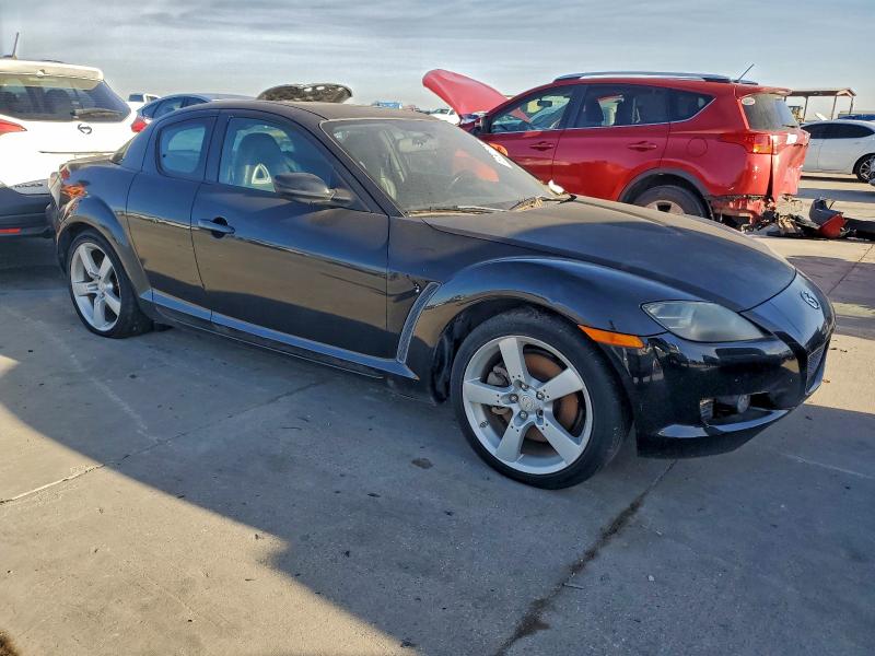 Photo 4 from auction – 2004 MAZDA RX8 with VIN JM1FE173140101720