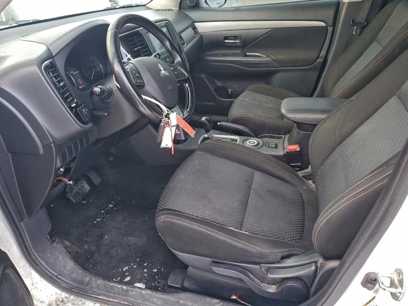 Photo 7 from auction – 2016 MITSUBISHI OUTLANDER with VIN JA4AZ3A33GZ035295
