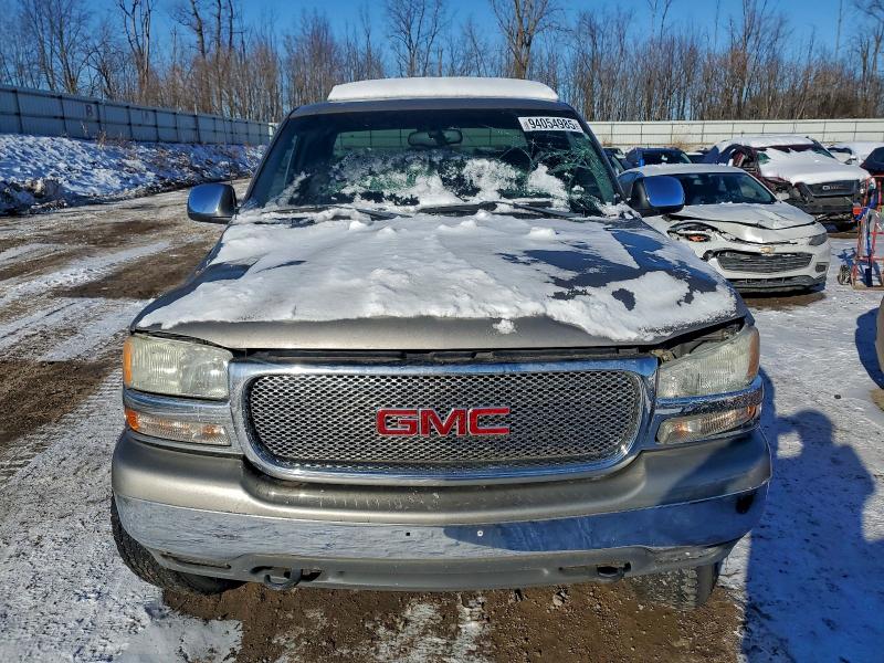 Photo 5 from auction – 2002 GMC NEW SIERRA with VIN 2GTEK19T021379317