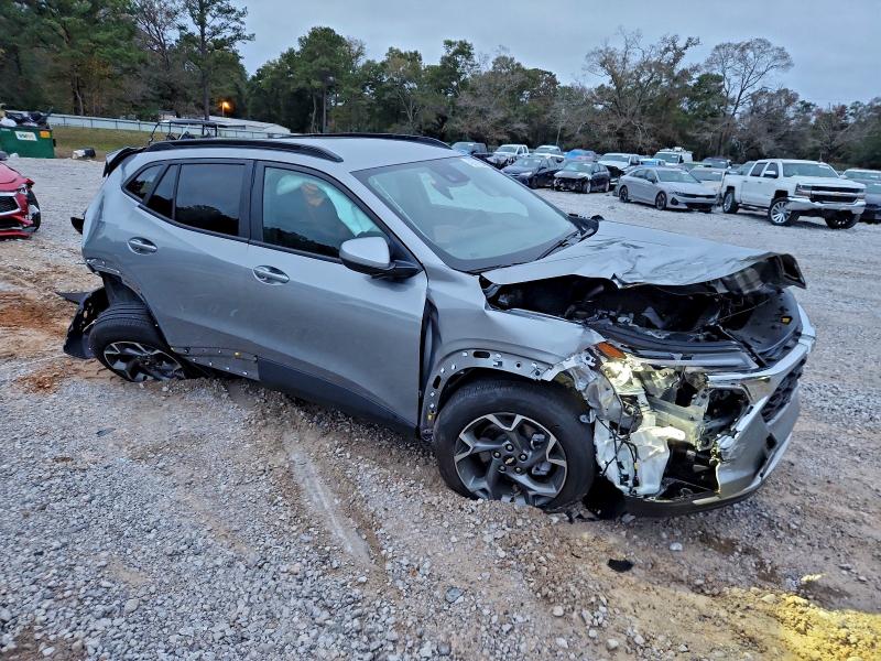 Photo 4 from auction – 2025 CHEVROLET TRAX 1LT with VIN KL77LHEP7SC258797