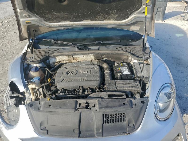 Photo 11 from auction – 2016 VOLKSWAGEN BEETLE 1.8 with VIN 3VWF17AT1GM603066