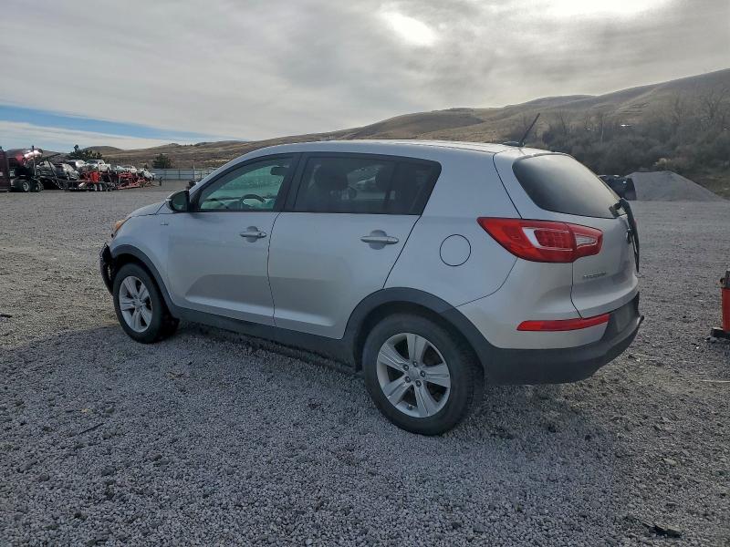 Photo 2 from auction – 2013 KIA SPORTAGE L with VIN KNDPBCA24D7450340