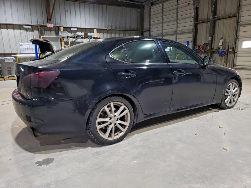 Photo 3 from auction – 2006 LEXUS IS 350 with VIN JTHBE262865008047
