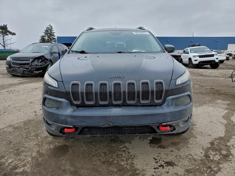Photo 5 from auction – 2015 JEEP CHEROKEE T with VIN 1C4PJMBS9FW601110