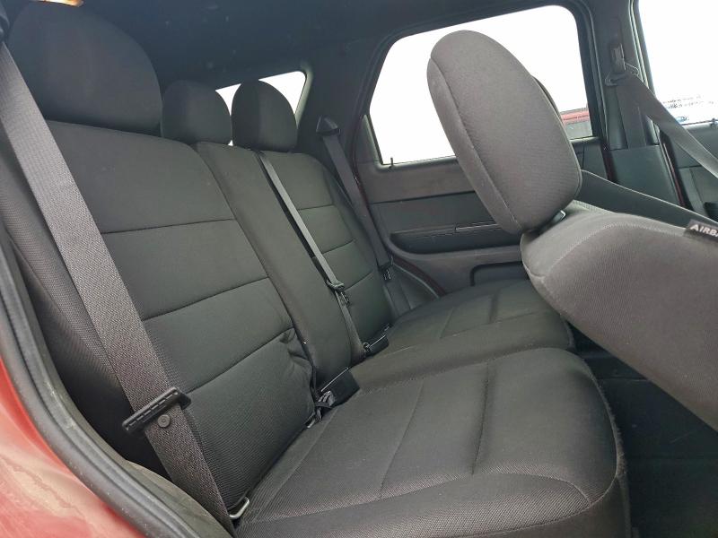 Photo 10 from auction – 2010 FORD ESCAPE XLT with VIN 1FMCU0D79AKD06575