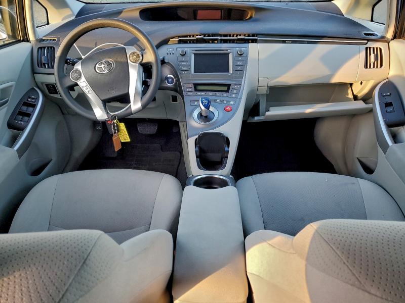 Photo 8 from auction – 2015 TOYOTA PRIUS with VIN JTDKN3DU1F1978163