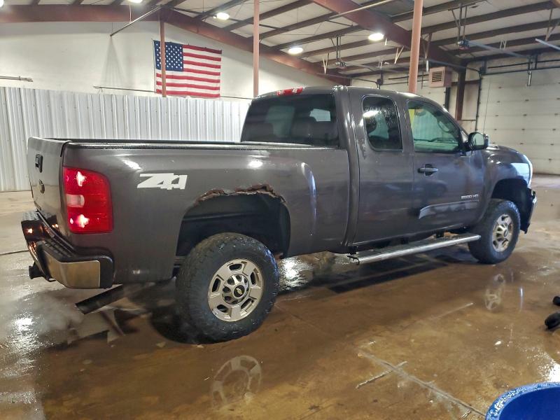 Photo 3 from auction – 2011 CHEVROLET SILVERADO with VIN 1GC2KXCG8BZ138596