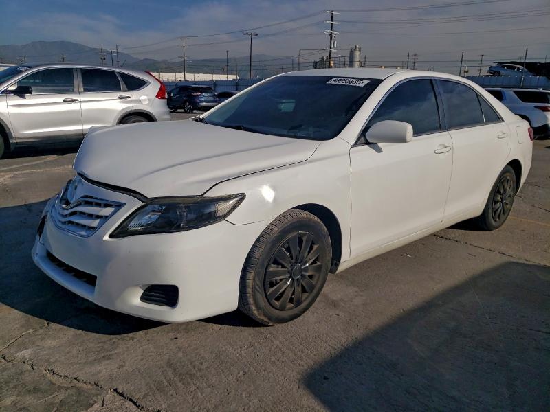 TOYOTA CAMRY BASE 2011 with VIN 4T1BF3EKXBU775030 - Photo from auction