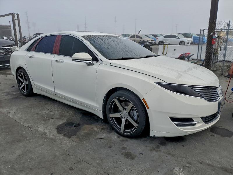 Photo 4 from auction – 2013 LINCOLN MKZ with VIN 3LN6L2G99DR802582