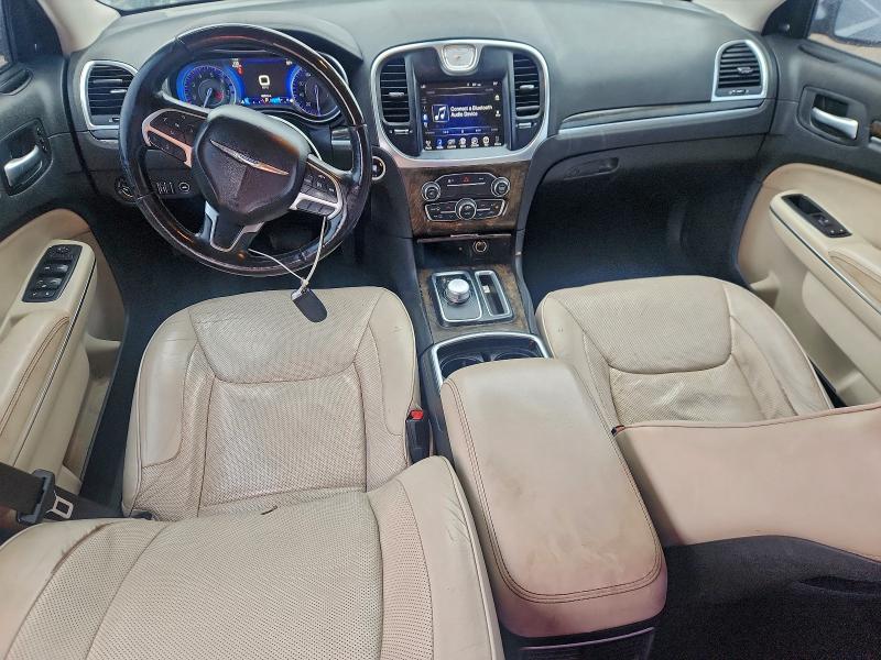 Photo 8 from auction – 2015 CHRYSLER 300C with VIN 2C3CCAEG1FH791843