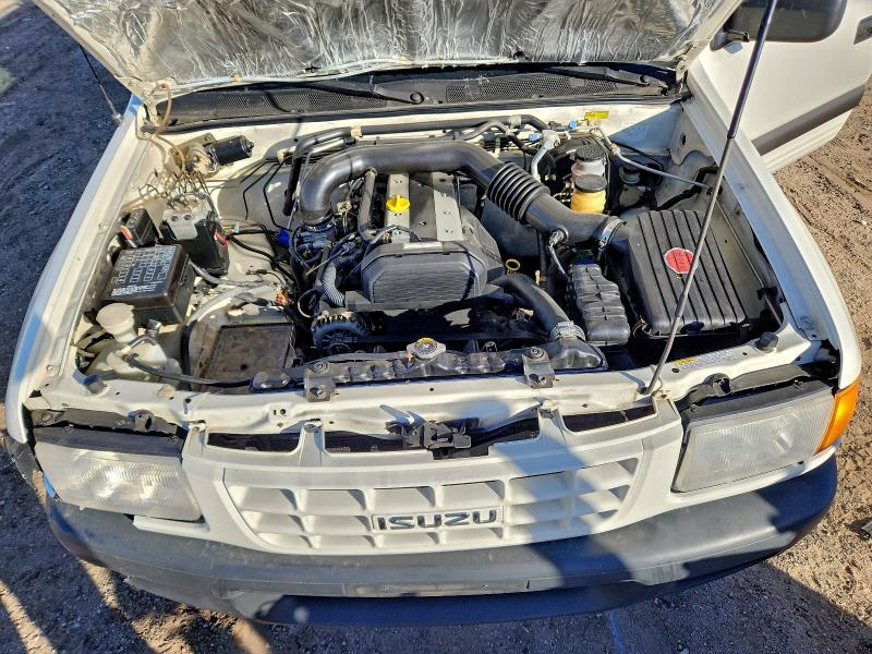 Photo 12 from auction – 1999 ISUZU RODEO S with VIN 4S2CK58D1X4311388