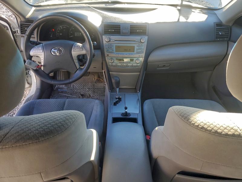 Photo 8 from auction – 2009 TOYOTA CAMRY HYBR with VIN 4T1BB46K39U092600