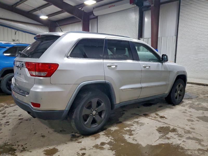 Photo 3 from auction – 2011 JEEP GRAND CHER with VIN 1J4RR4GG7BC629385