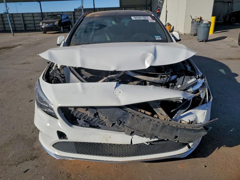 Photo 5 from auction – 2019 MERCEDES-BENZ CLA 250 with VIN WDDSJ4EB9KN723946