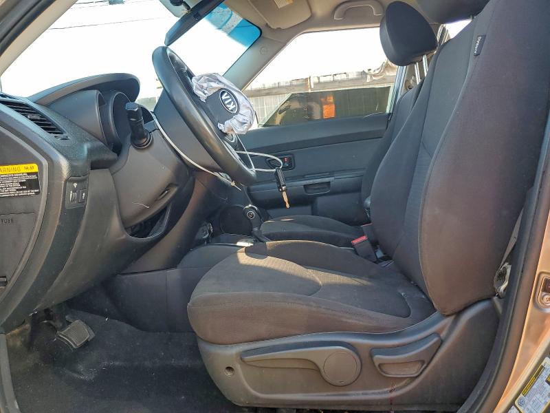 Photo 7 from auction – 2013 KIA SOUL with VIN KNDJT2A52D7528377