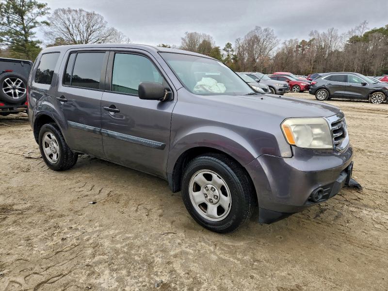 Zdjęcie 4 z aukcji – 2015 HONDA PILOT LX z VIN 5FNYF3H20FB021630