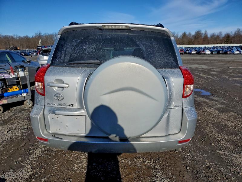 Photo 6 from auction – 2006 TOYOTA RAV4 with VIN JTMBD33V566021065