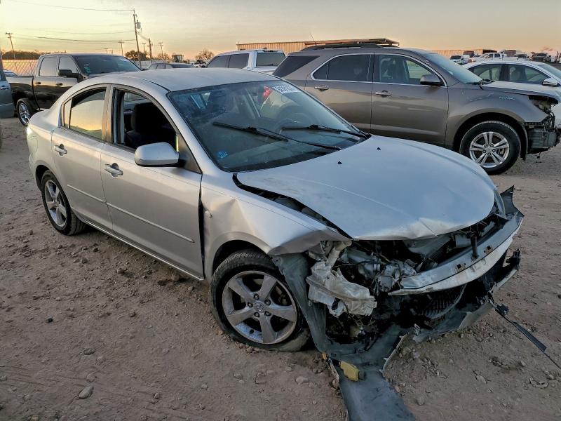 Photo 4 from auction – 2006 MAZDA 3 I with VIN JM1BK12FX61521062