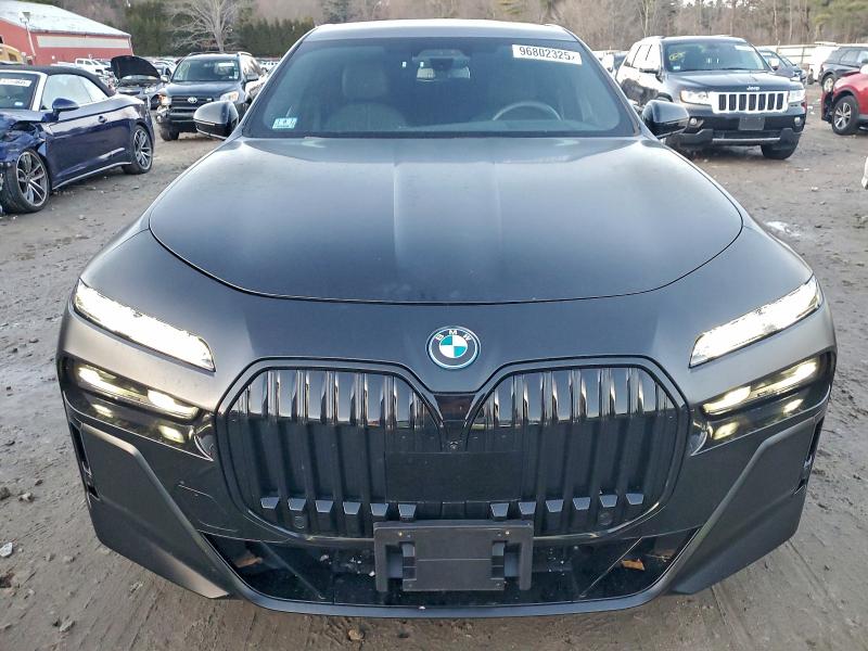 Photo 5 from auction – 2023 BMW I7 XDRIVE6 with VIN WBY53EJ08PCL79524