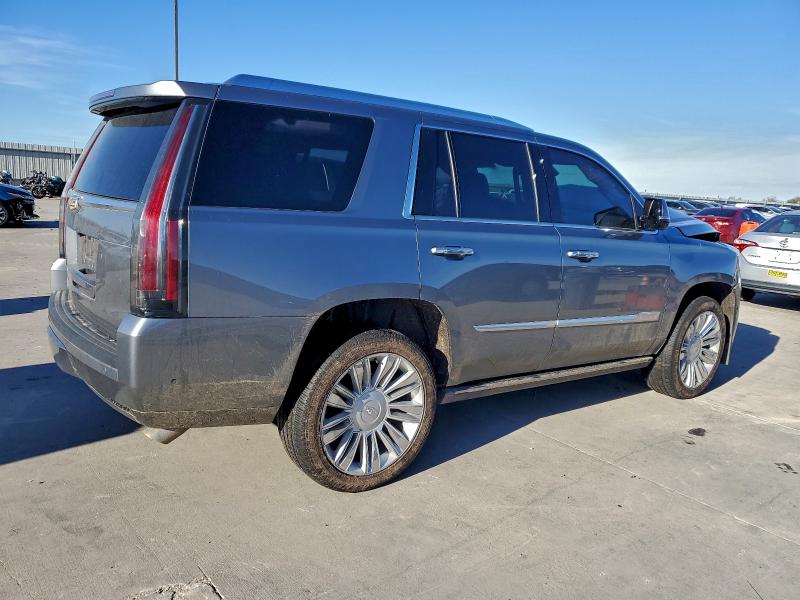 Photo 3 from auction – 2020 CADILLAC ESCALADE with VIN 1GYS4DKJ8LR154282