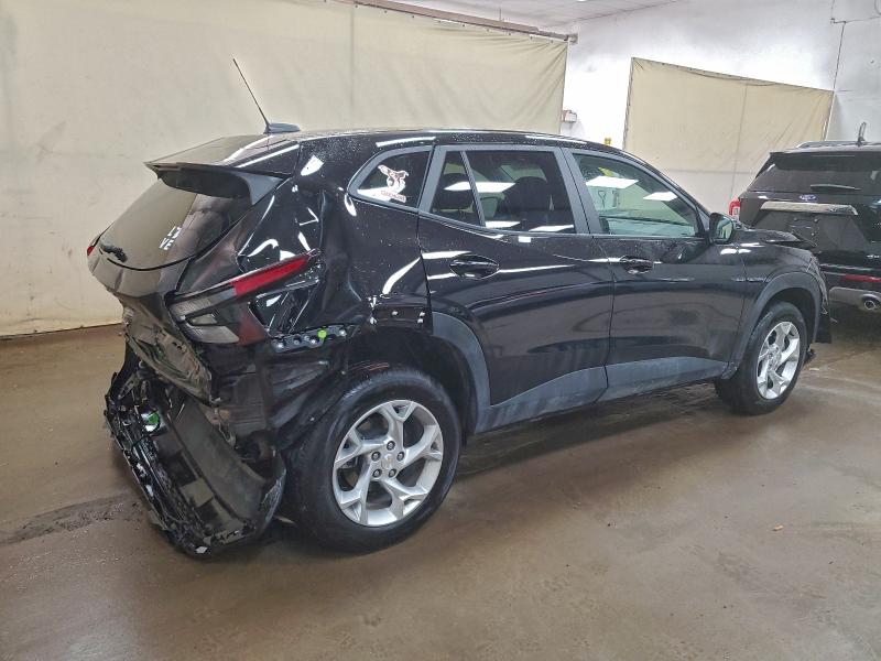 Zdjęcie 3 z aukcji – 2025 CHEVROLET TRAX LS z VIN KL77LFEPXSC291815