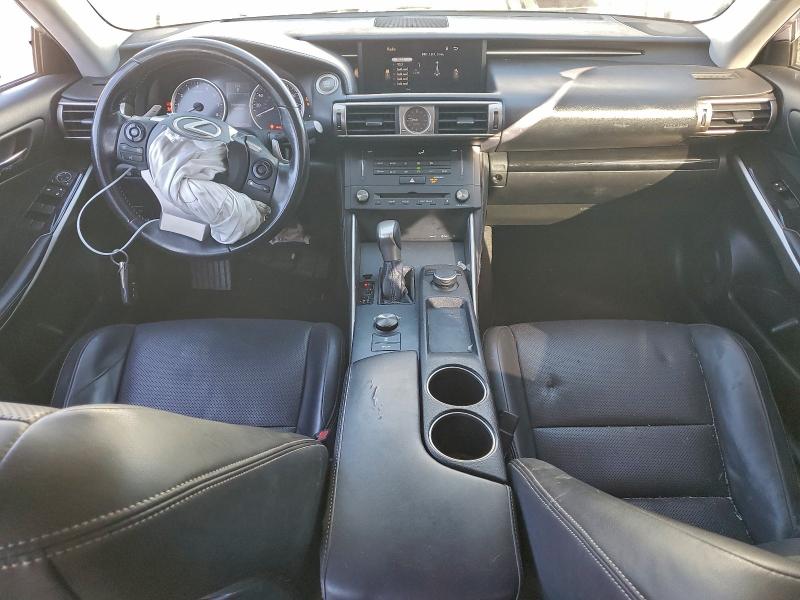 Photo 8 from auction – 2016 LEXUS IS 200T with VIN JTHBA1D29G5033582