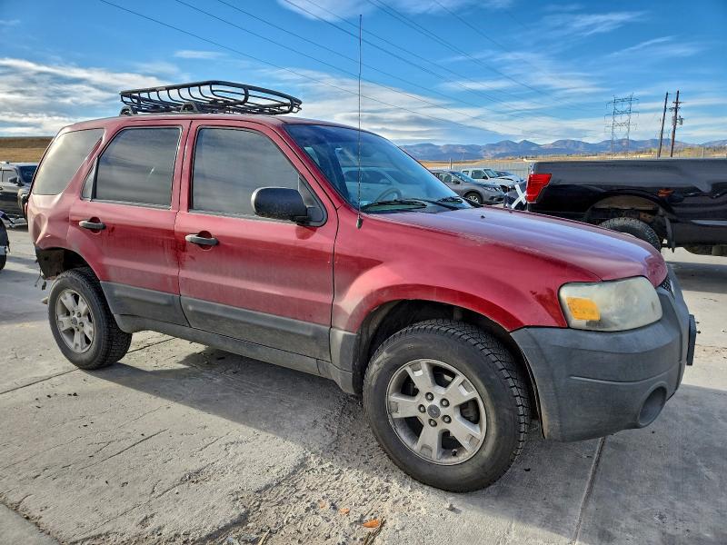 Photo 4 from auction – 2005 FORD ESCAPE XLT with VIN 1FMCU03115DA08710
