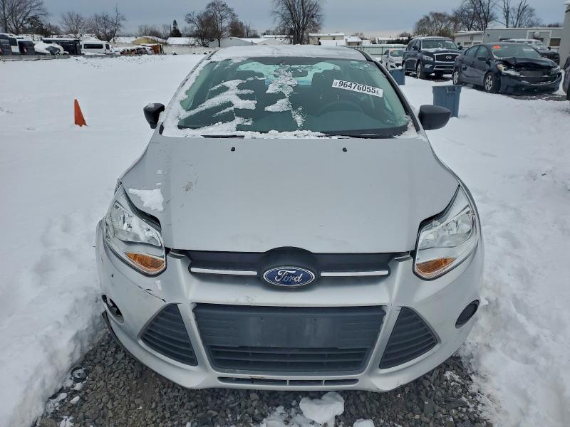 Photo 5 from auction – 2012 FORD FOCUS S with VIN 1FAHP3E22CL384365