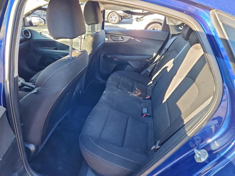 Photo 10 from auction – 2019 KIA FORTE FE with VIN 3KPF24AD4KE130869