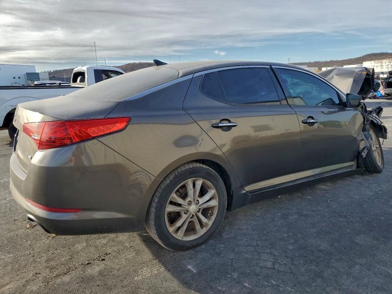 Photo 3 from auction – 2013 KIA OPTIMA EX with VIN 5XXGN4A78DG157735