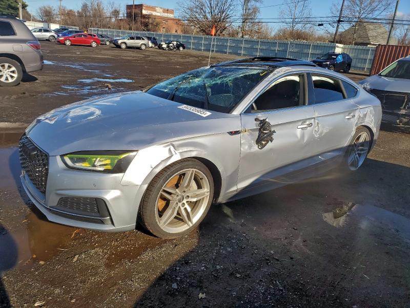 AUDI A5 PREMIUM 2019 with VIN WAUENCF56KA024177 - Photo from auction