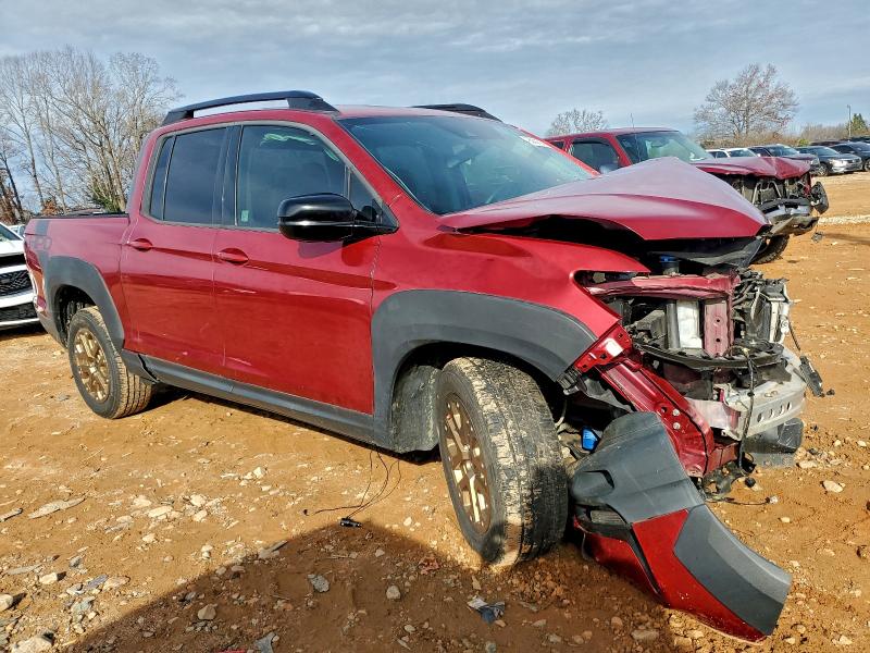 Photo 4 from auction – 2021 HONDA RIDGELINE with VIN 5FPYK3F13MB020983