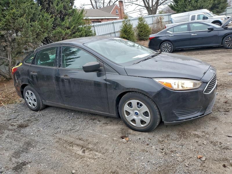 Photo 4 from auction – 2018 FORD FOCUS S with VIN 1FADP3E20JL202075