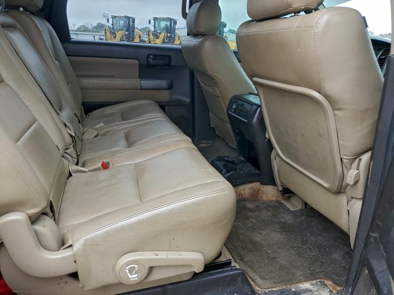 Photo 11 from auction – 2011 TOYOTA SEQUOIA SR with VIN 5TDZM5G19BS002983