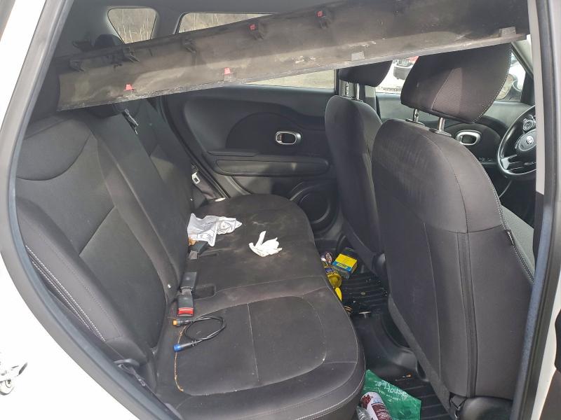 Photo 10 from auction – 2015 KIA SOUL with VIN KNDJN2A23F7181807