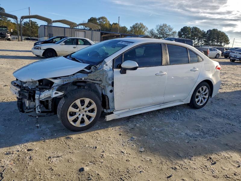 TOYOTA COROLLA LE 2024 with VIN 5YFB4MDE2RP156358 - Photo from auction