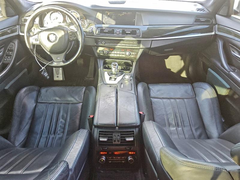 Photo 8 from auction – 2013 BMW M5 with VIN WBSFV9C51DD096316