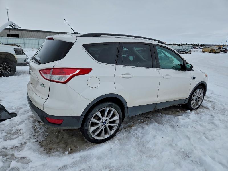Photo 3 from auction – 2015 FORD ESCAPE SE with VIN 1FMCU0GX1FUB20343