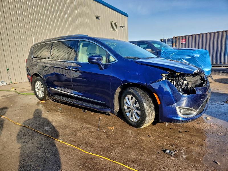 Photo 4 from auction – 2018 CHRYSLER PACIFICA T with VIN 2C4RC1BG2JR174822