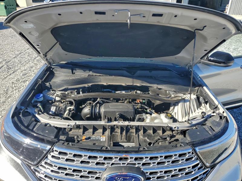Photo 12 from auction – 2021 FORD EXPLORER with VIN 1FMSK7FH6MGA41380