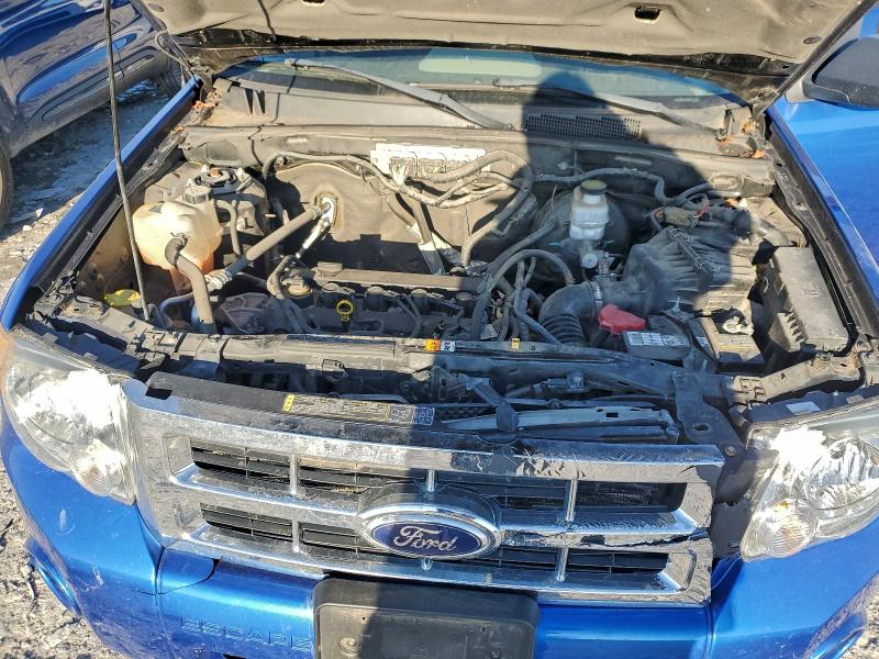 Photo 11 from auction – 2011 FORD ESCAPE XLS with VIN 1FMCU0C70BKB84031