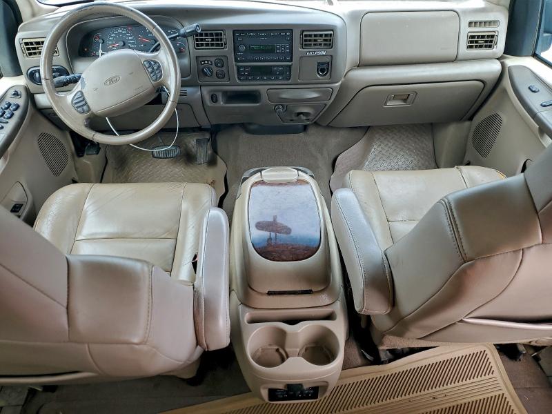 Photo 8 from auction – 2002 FORD EXCURSION with VIN 1FMSU43F12EB97377