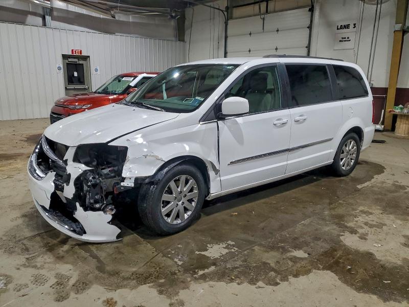 CHRYSLER TOWN & COU 2016 with VIN 2C4RC1BG7GR294043 - Photo from auction