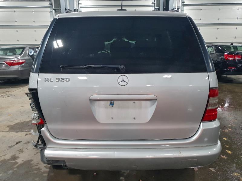 Photo 6 from auction – 2001 MERCEDES-BENZ ML 320 with VIN 4JGAB54E41A259938