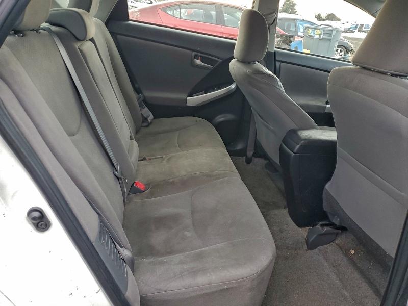 Photo 10 from auction – 2015 TOYOTA PRIUS with VIN JTDKN3DU7F0446177